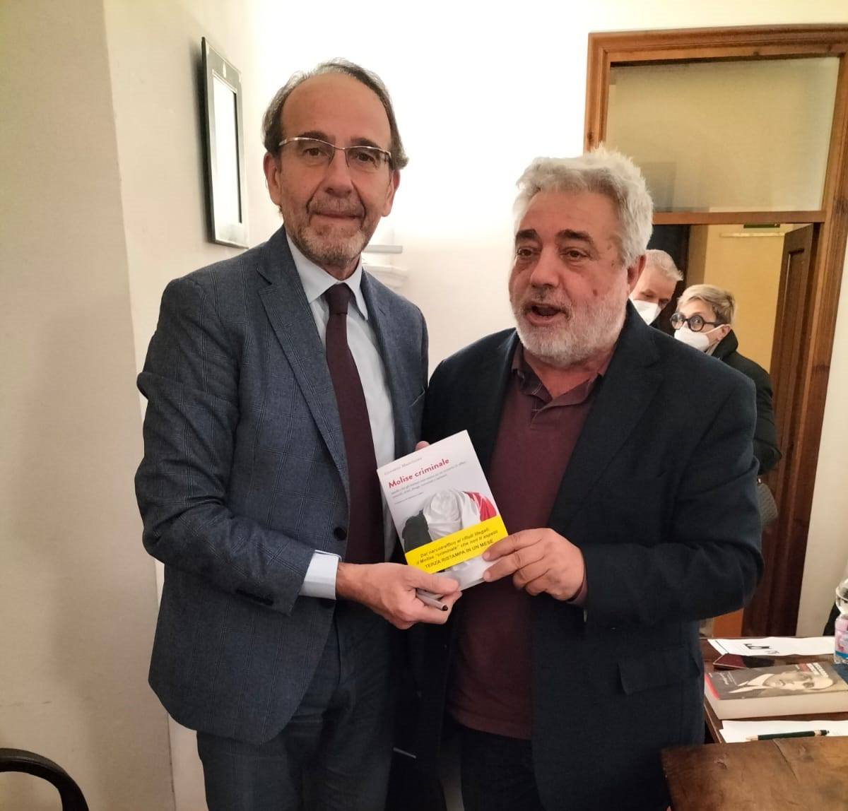Foto presentazione libro Molise Criminale